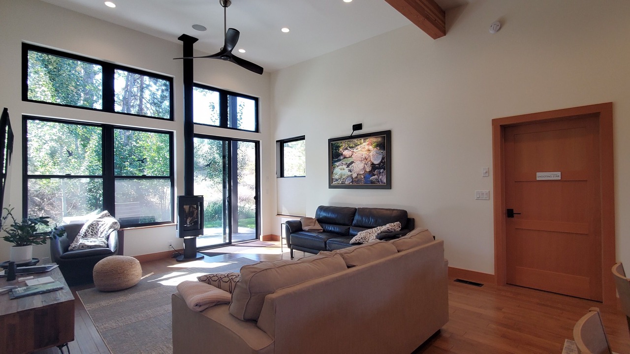 Photo of Livingroom in Winthrop