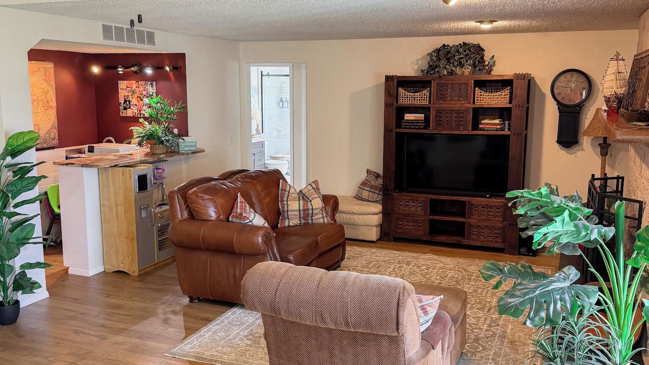 Photo of Bedroom in Eagle
