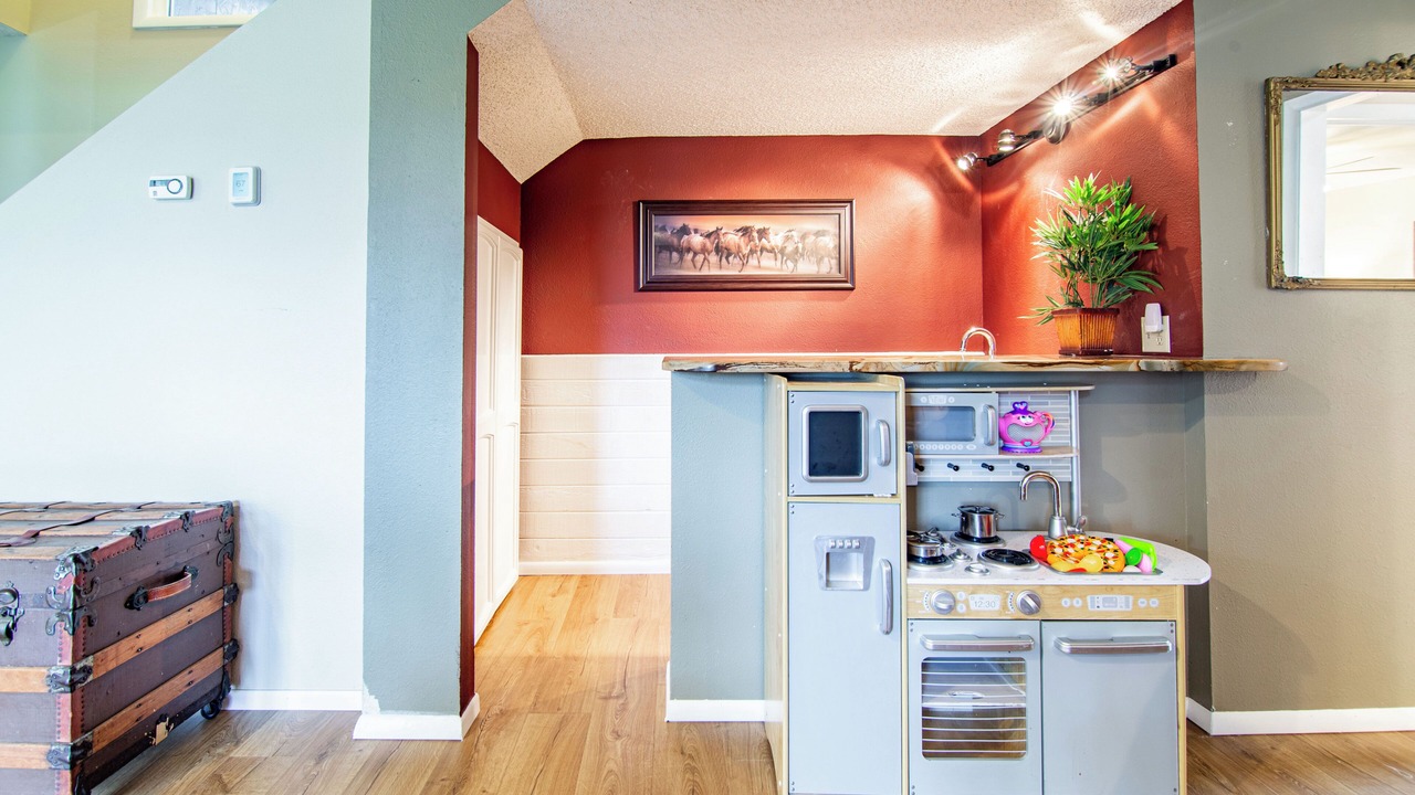 Photo of Bedroom in Eagle