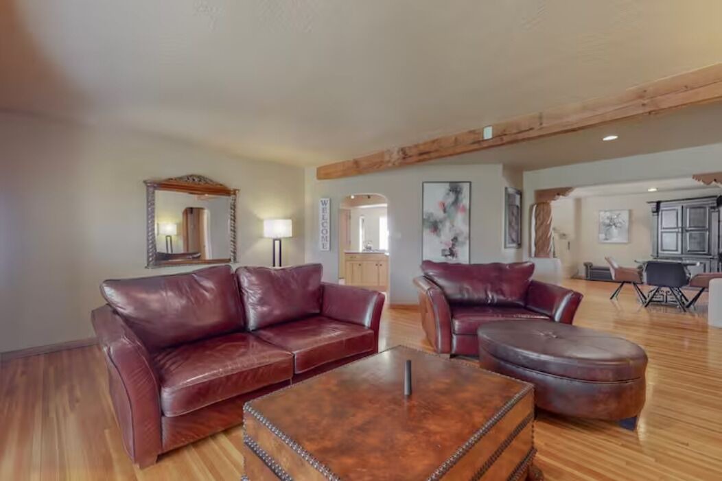 Photo of Livingroom in Uptown
