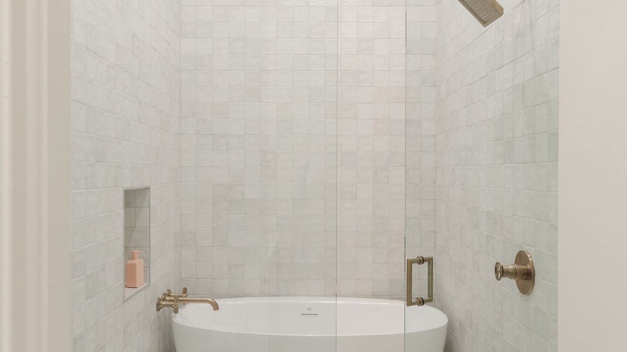 Photo of Bathroom in Eufaula