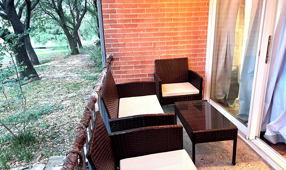 Photo of Patio Balcony in Grand Prairie