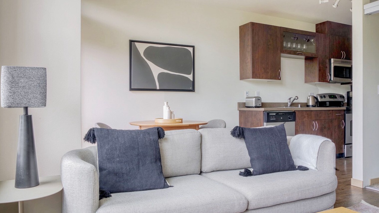 Photo of Livingroom in Wallingford