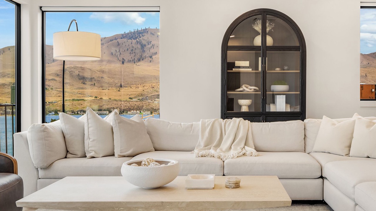Photo of Livingroom in Chelan
