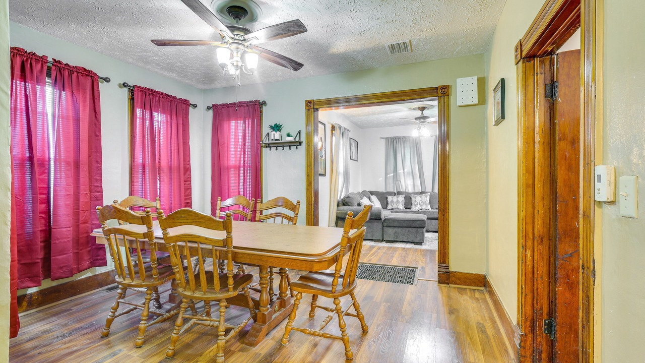 Photo of Bedroom in Beatrice
