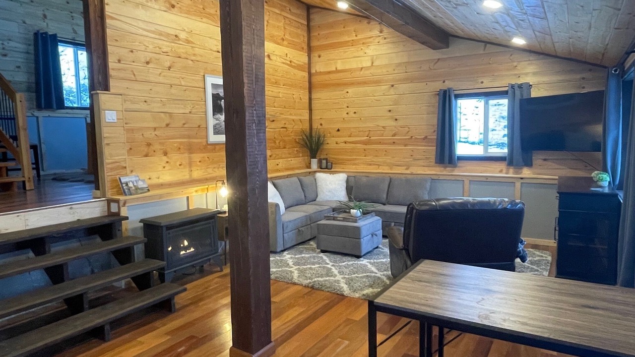 Photo of Livingroom in Pateros