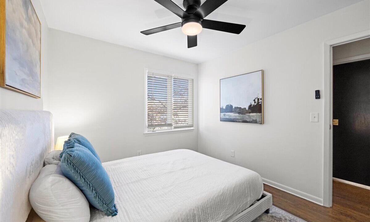 Photo of Bedroom in Lenexa