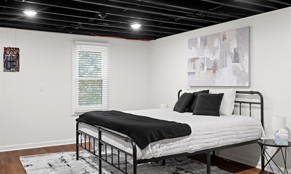 Photo of Bedroom in Lenexa