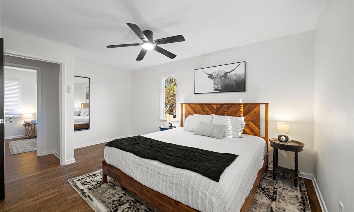 Photo of Bedroom in Lenexa