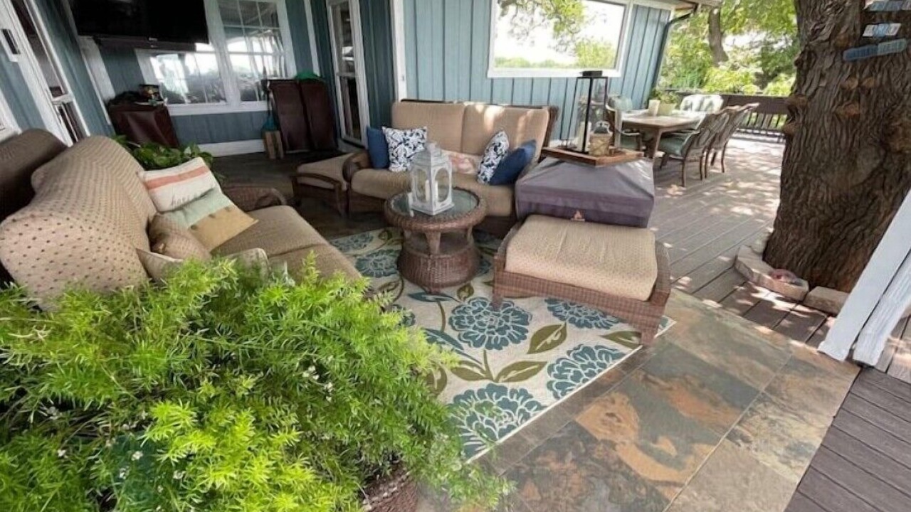Photo of Outdoor in Lake Bridgeport