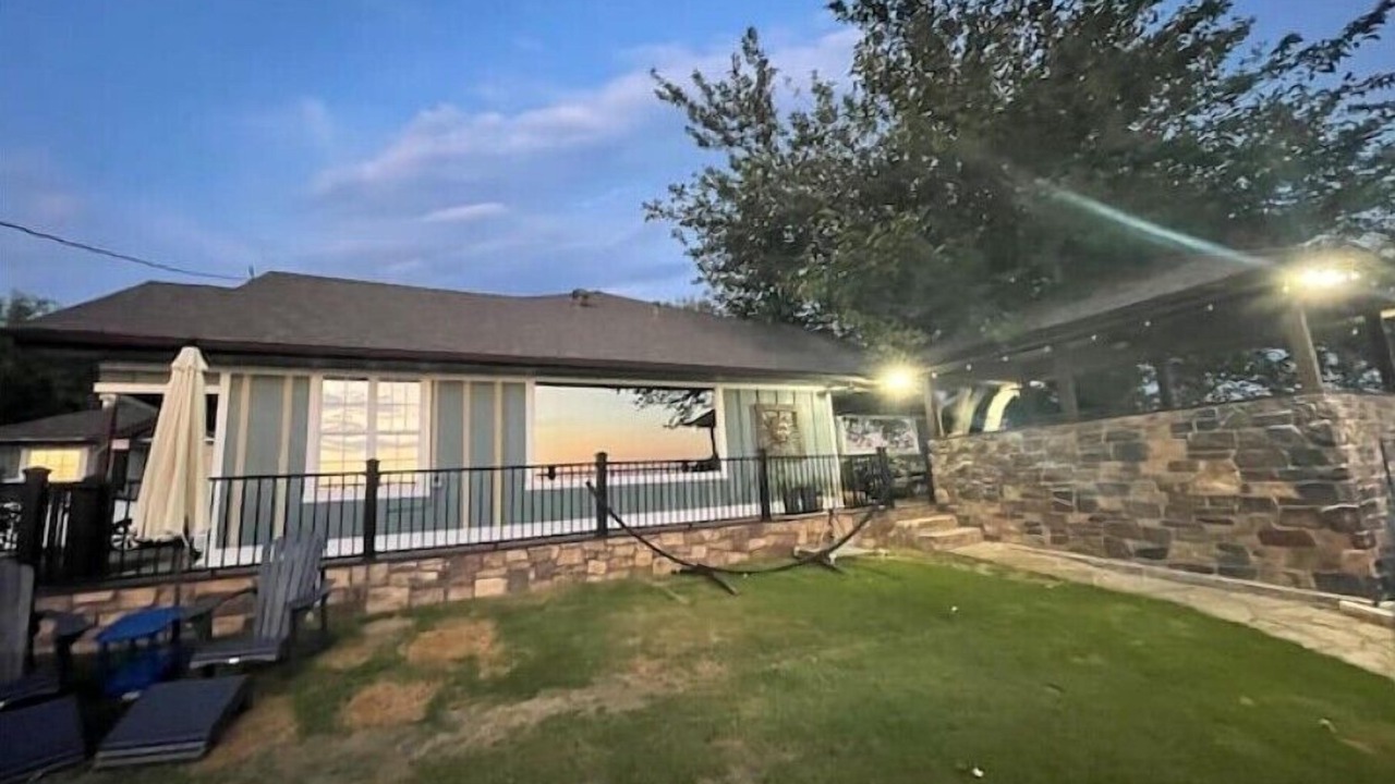 Photo of Outdoor in Lake Bridgeport