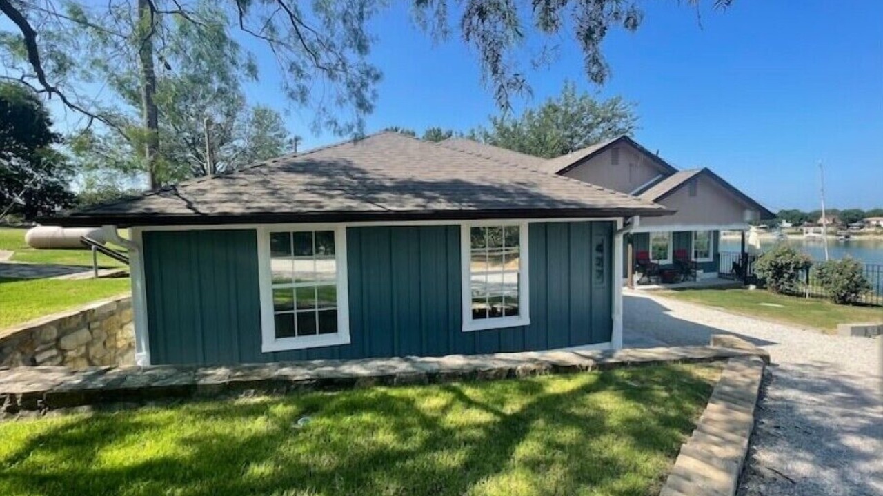 Photo of Outdoor in Lake Bridgeport