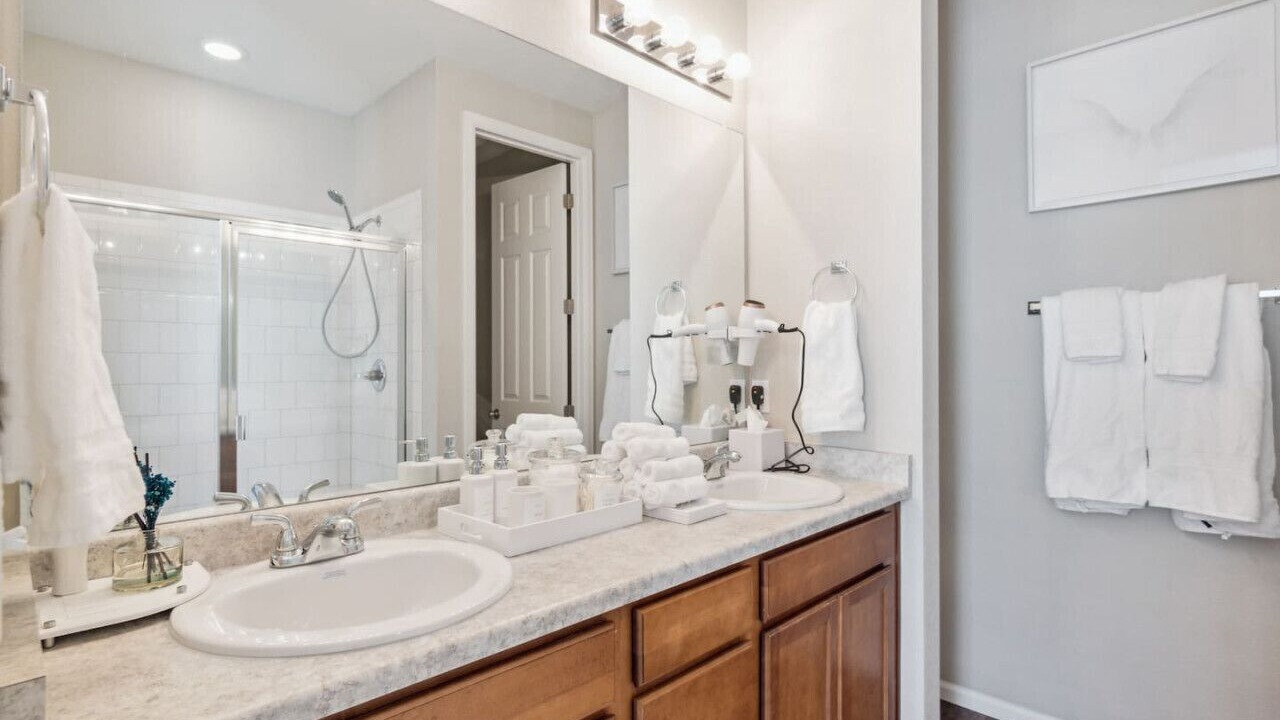 Photo of Bathroom in Aurora
