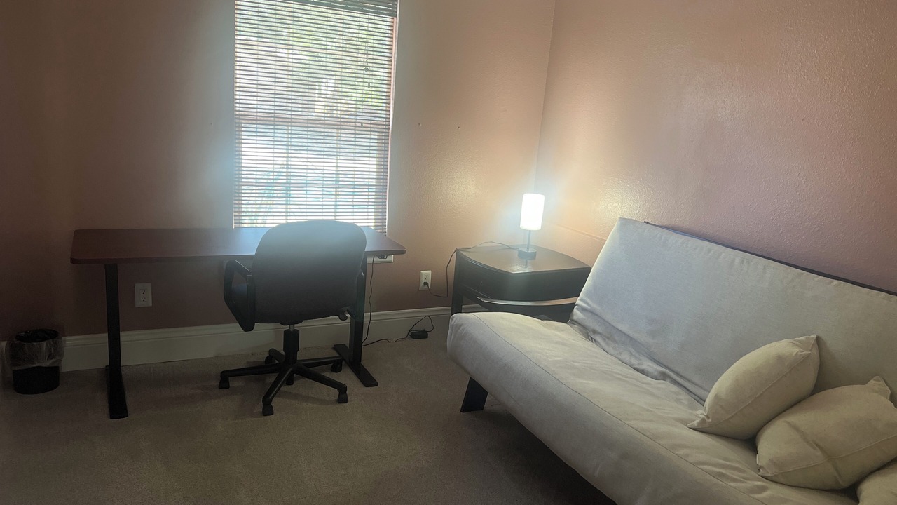 Photo of Livingroom in Hampden South