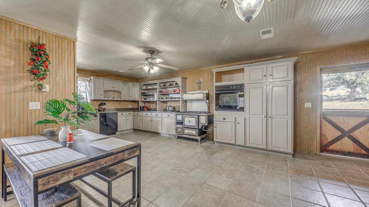 Photo of Kitchen in Glencoe