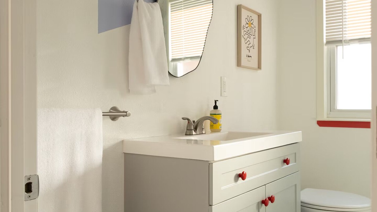 Photo of Bathroom in Scenic Heights