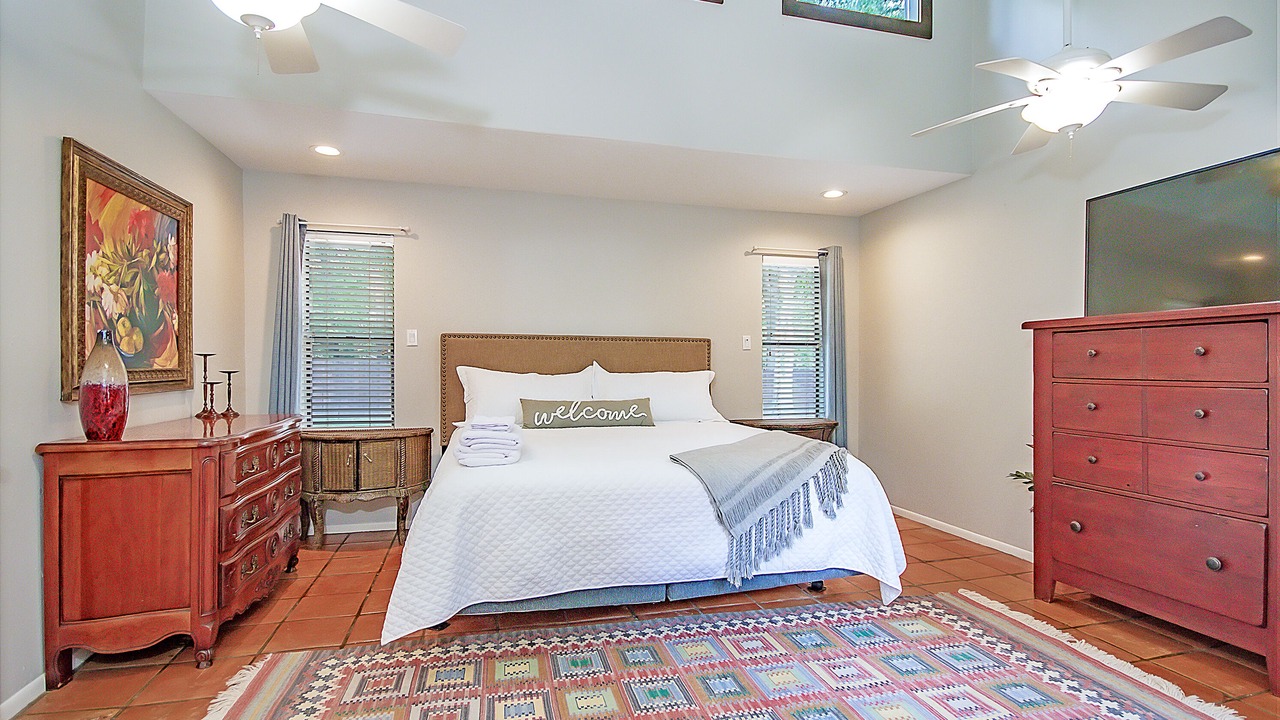 Photo of Bedroom in Nacogdoches