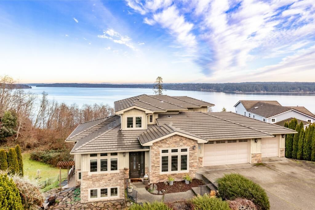 Photo of Outdoor in Rollingbay