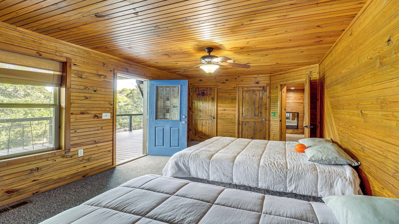 Photo of Bedroom in Hoyt