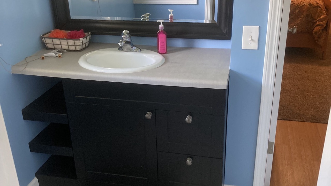 Photo of Bathroom in Grand Island