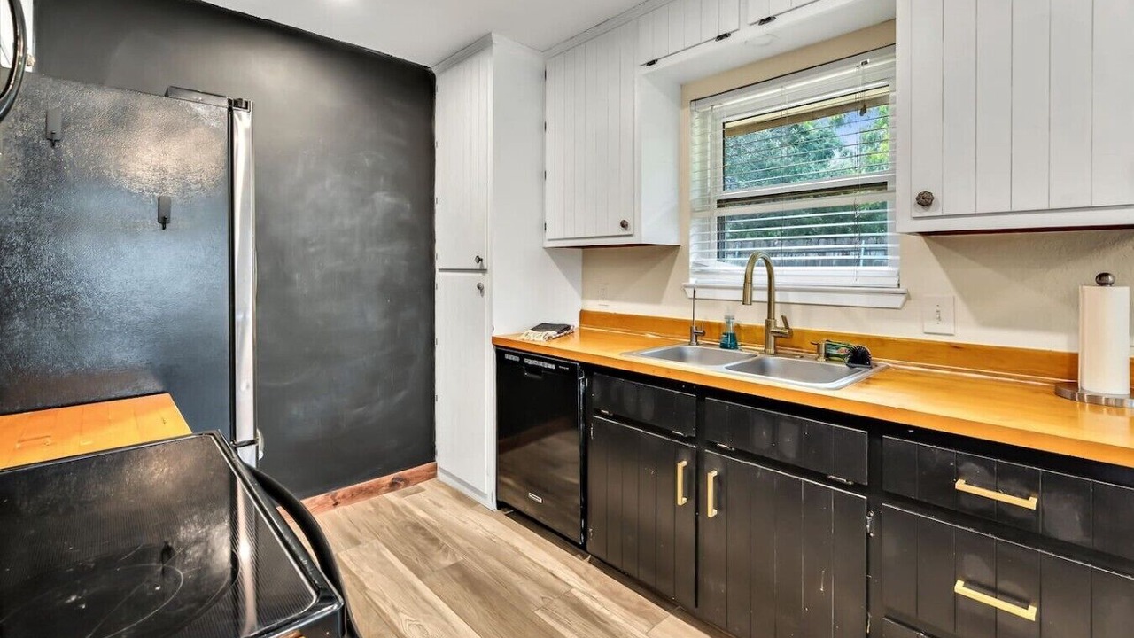 Photo of Kitchen in Hewitt