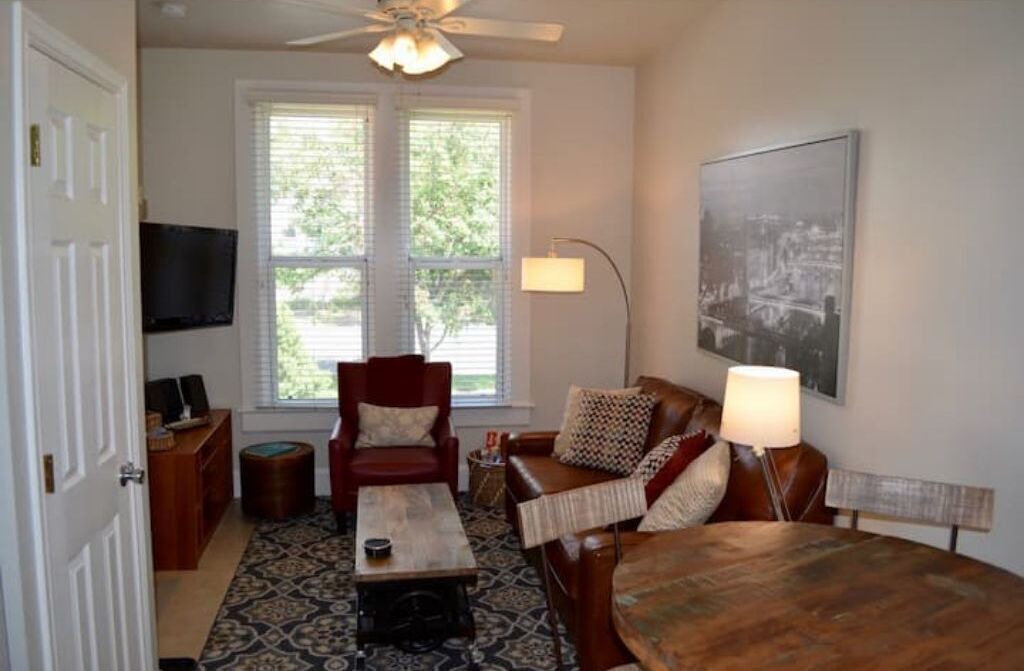 Photo of Livingroom in Curtis Park