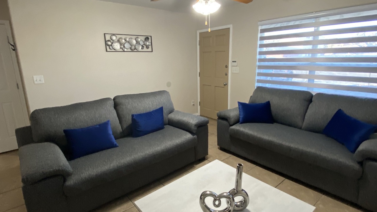 Photo of Livingroom in Northeast El Paso