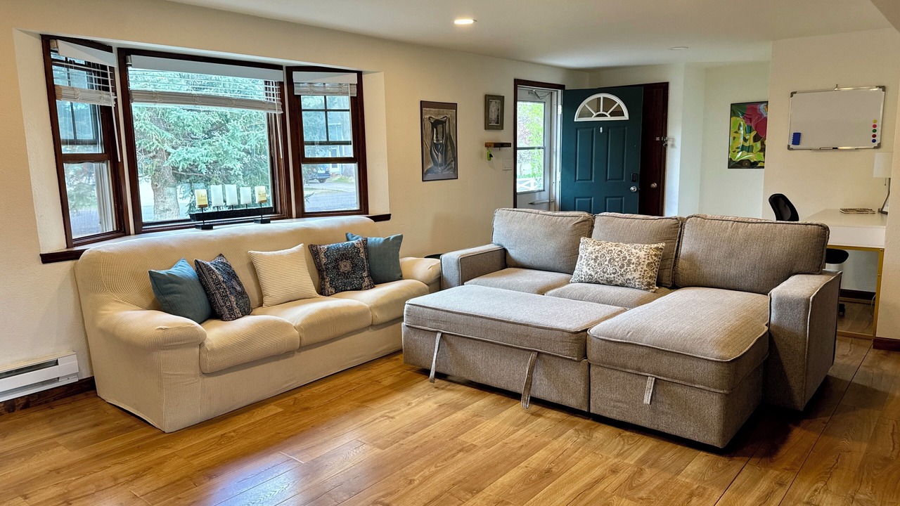 Photo of Livingroom in Laporte