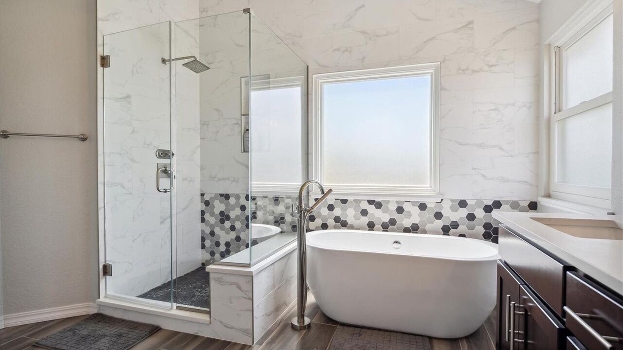 Photo of Bathroom in Centennial