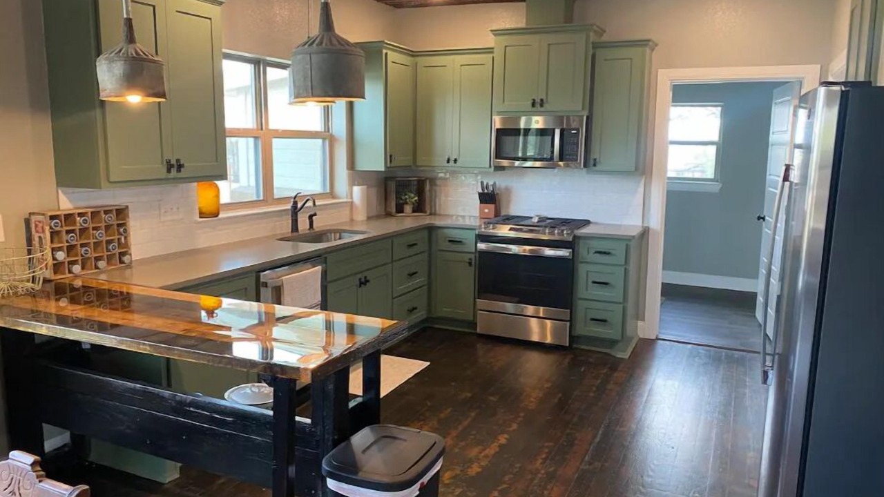 Photo of Kitchen in Lawn