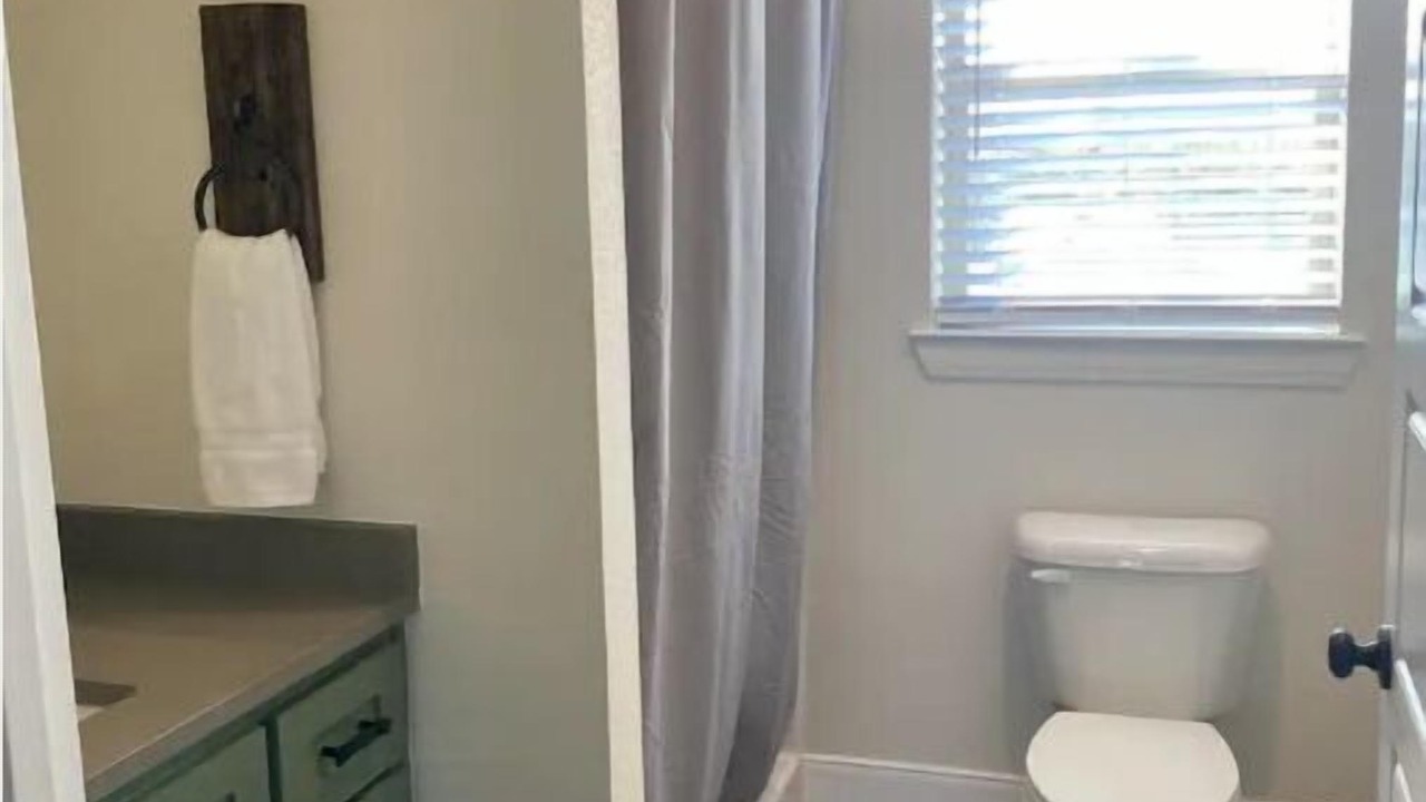 Photo of Bathroom in Lawn