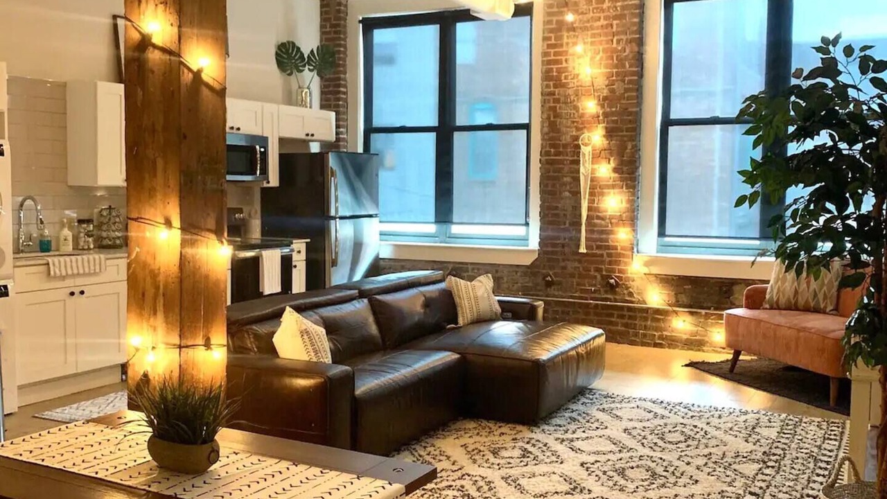 Photo of Livingroom in River Market