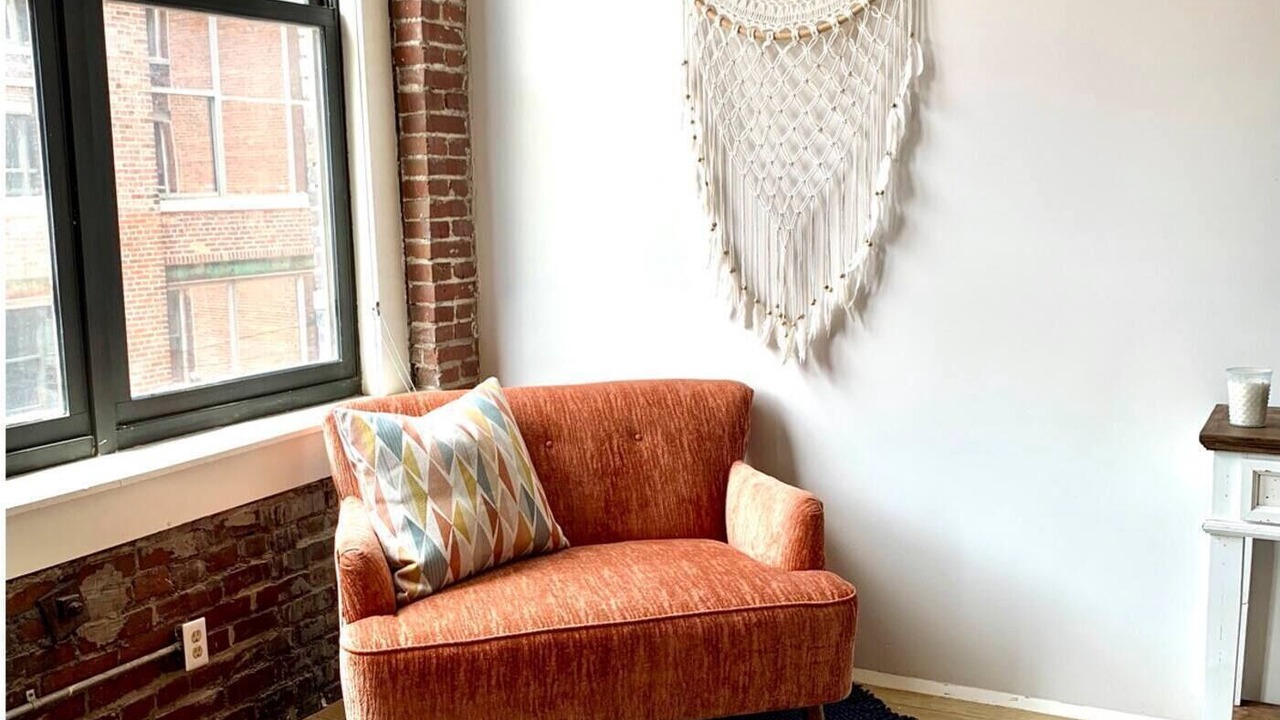 Photo of Livingroom in River Market