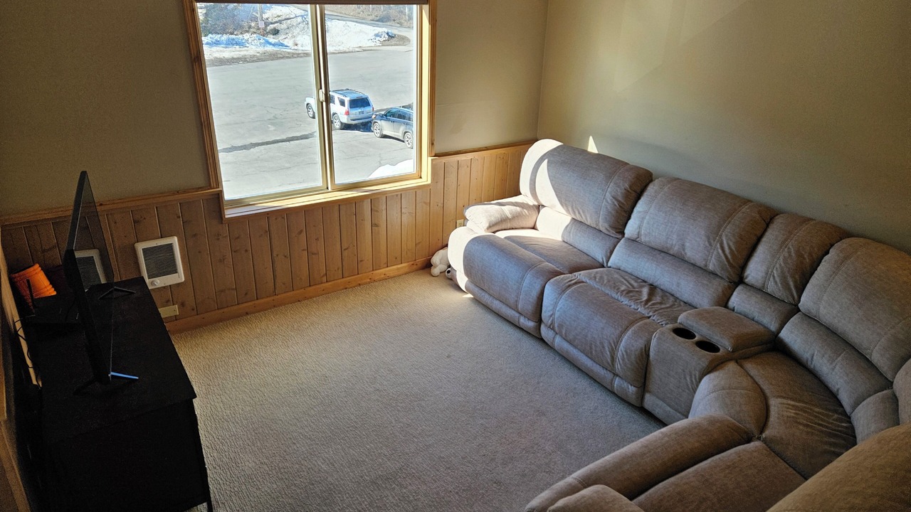 Photo of Livingroom in Mead