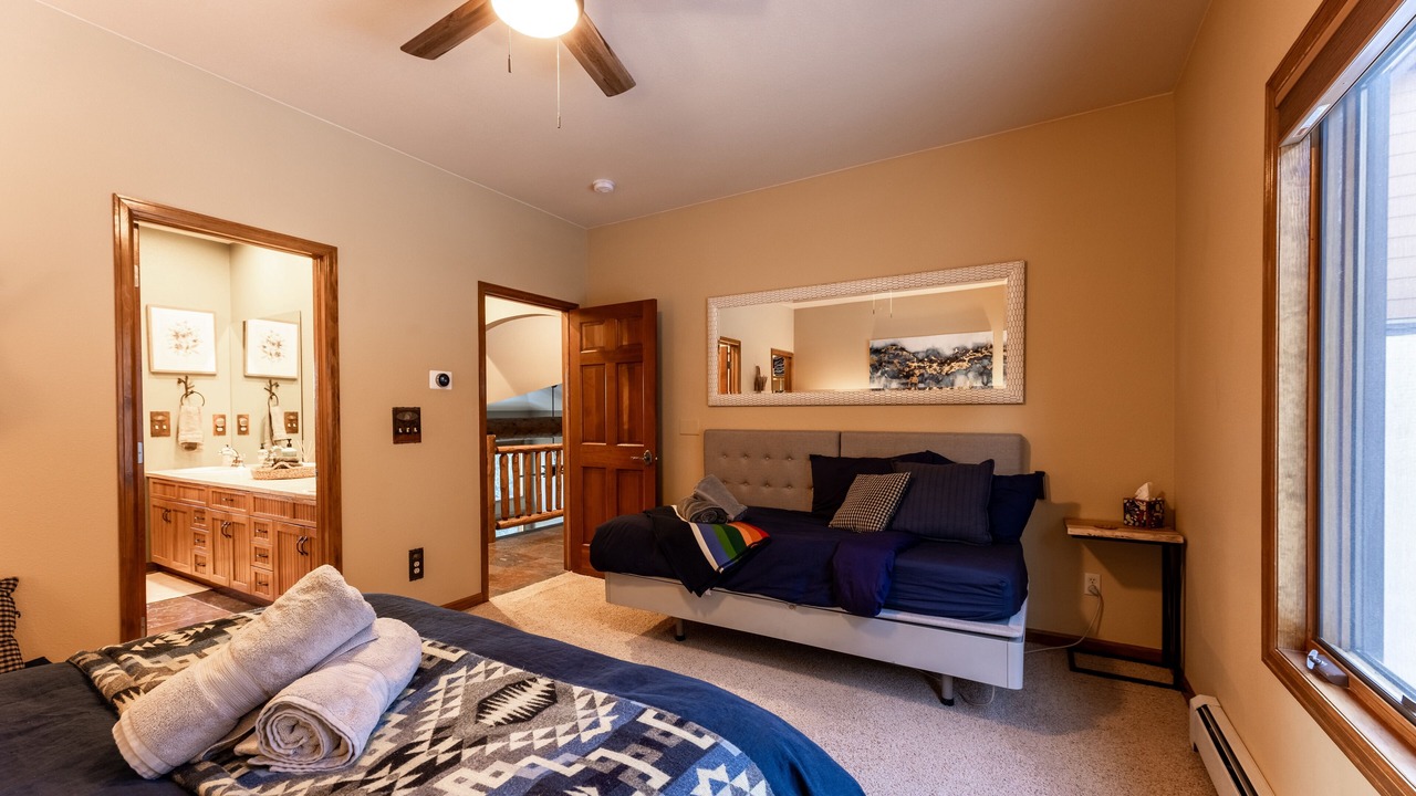 Photo of Bedroom in Hangen Ranch And M and B