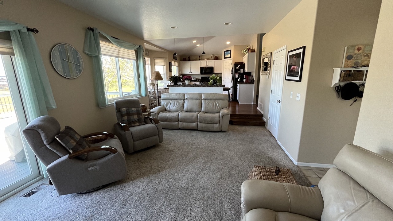 Photo of Livingroom in Thornton