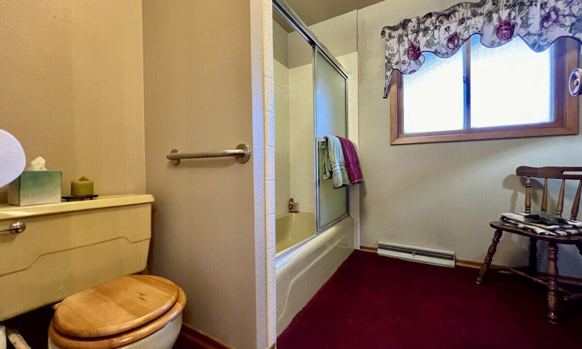Photo of Bathroom in Baker City