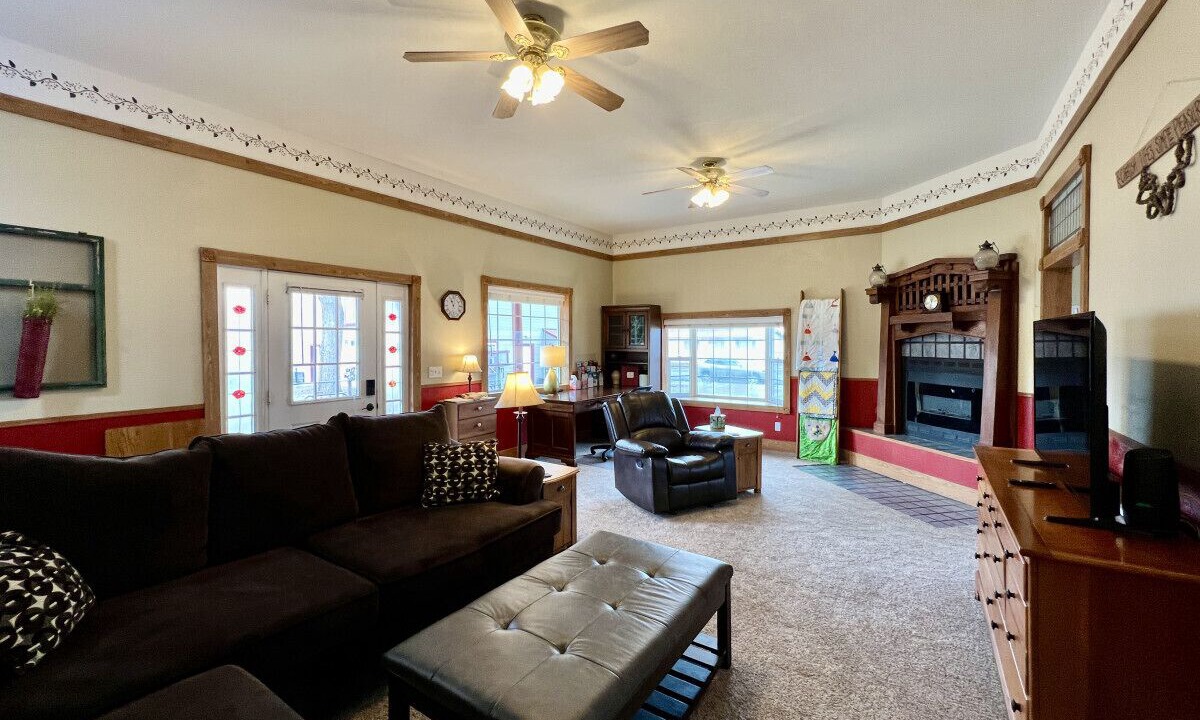 Photo of Livingroom in Baker City