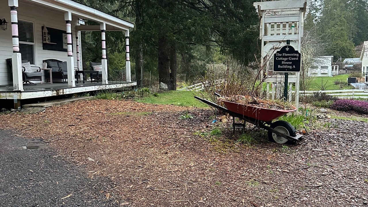 Photo of Outdoor in Rollingbay