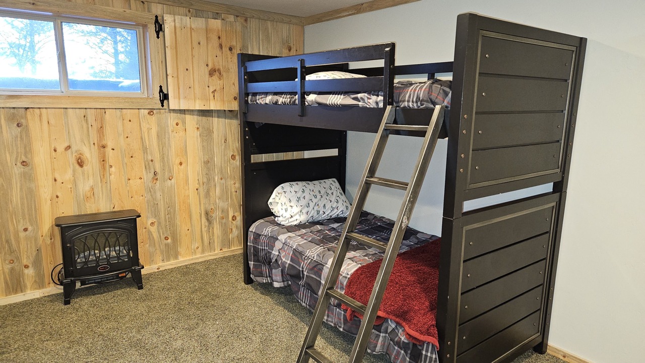 Photo of Bedroom in Adams County