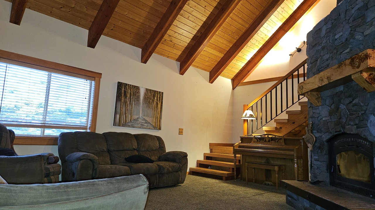Photo of Livingroom in Adams County