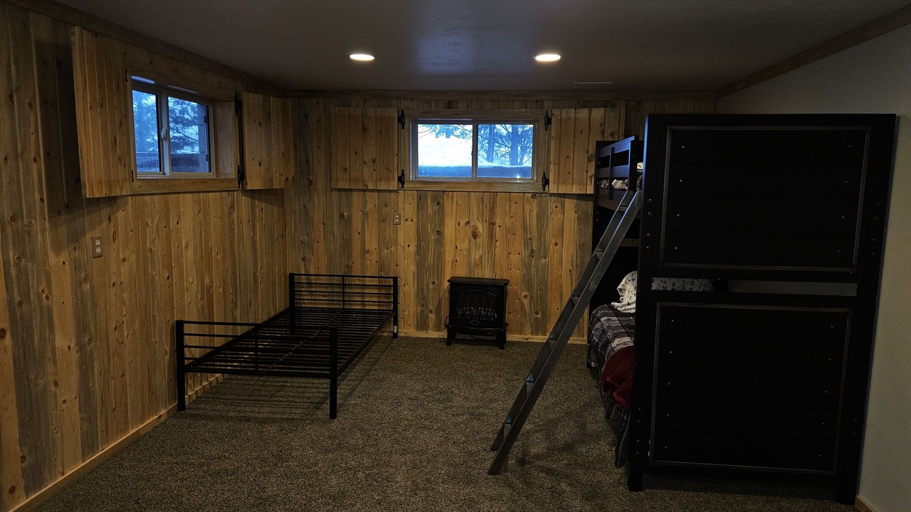 Photo of Bedroom in Adams County