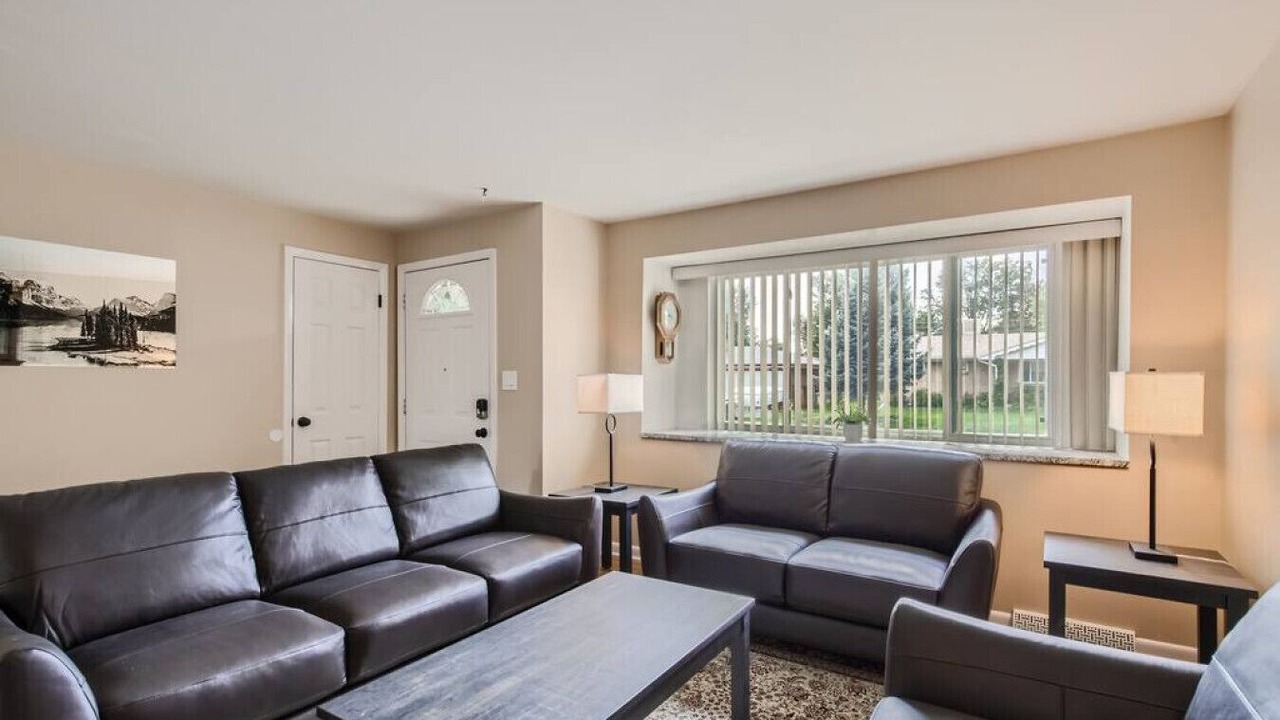 Photo of Livingroom in Lakewood