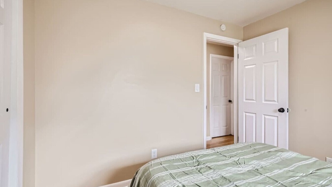 Photo of Bedroom in Lakewood
