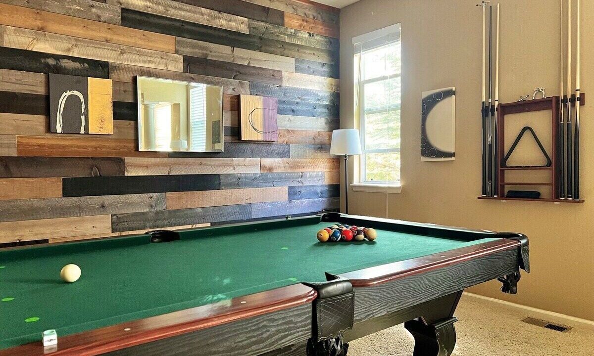Photo of Bedroom in Castle Rock
