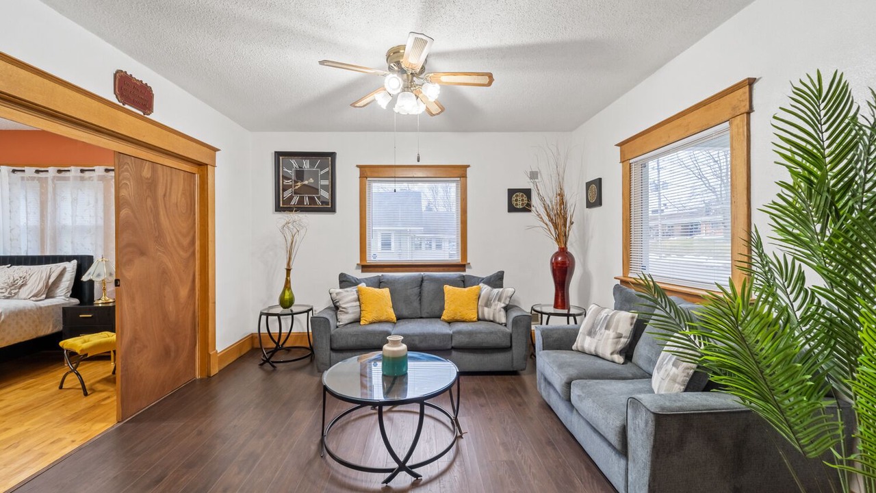 Photo of Livingroom in Des Moines