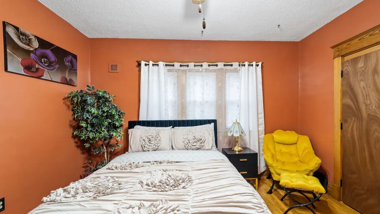 Photo of Bedroom in Des Moines