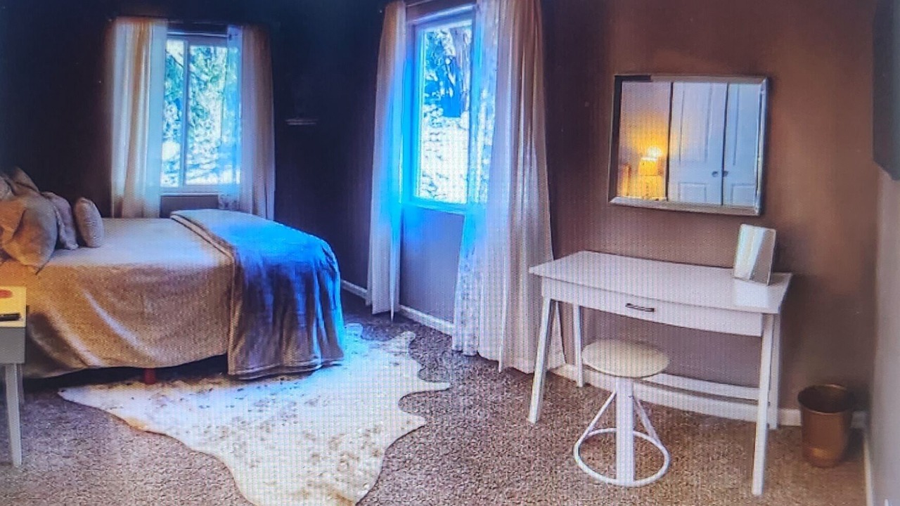 Photo of Bedroom in Cedar Crest