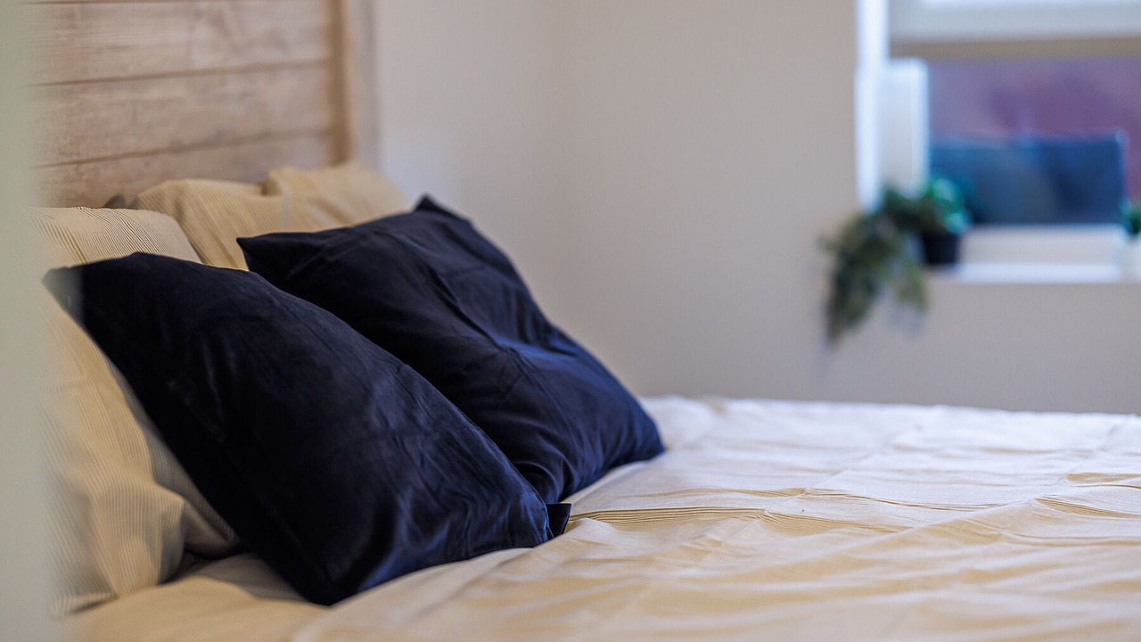 Photo of Bedroom in Ballpark