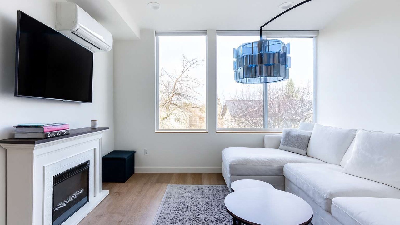 Photo of Livingroom in Columbia City